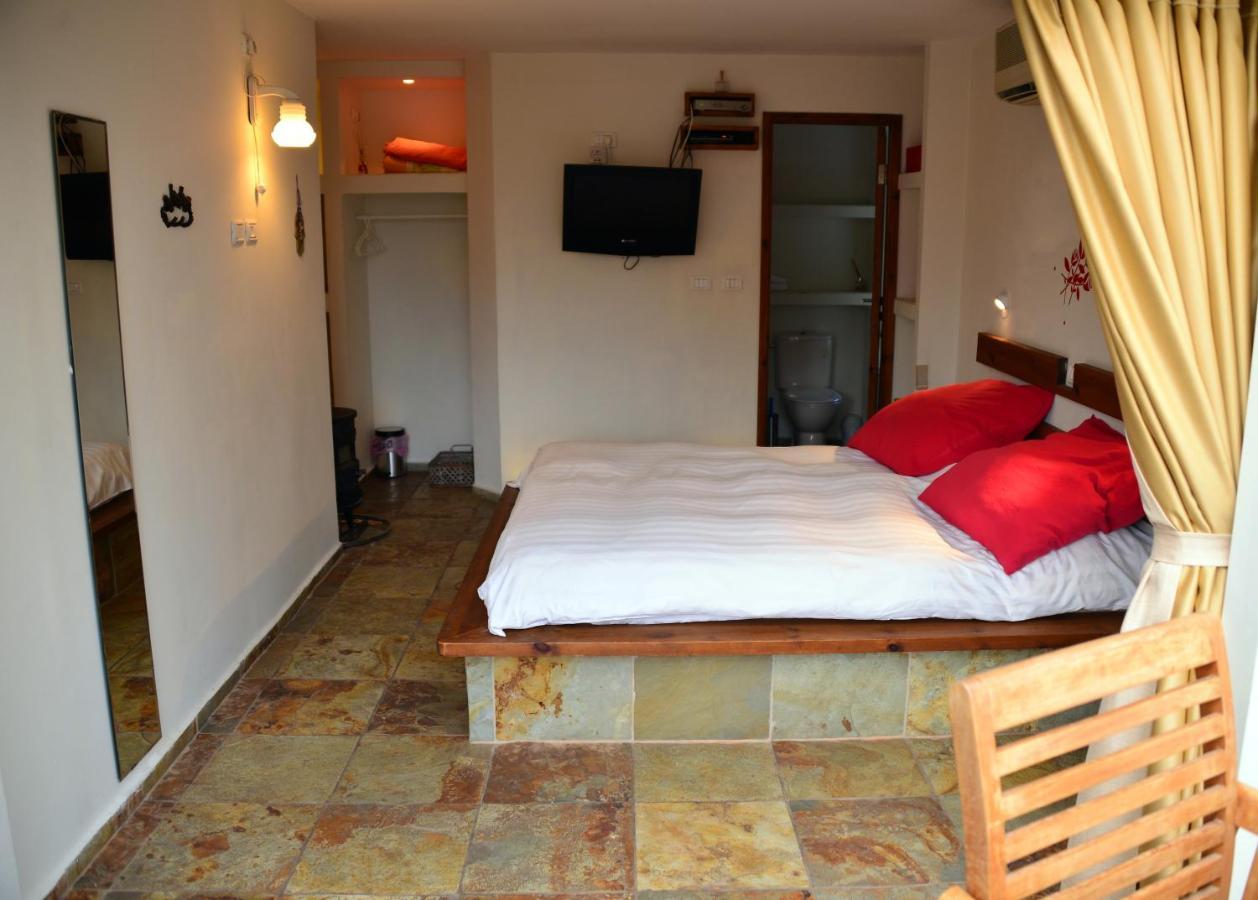 Gross Nofesh And Spa Guesthouse Bet Hillel Buitenkant foto