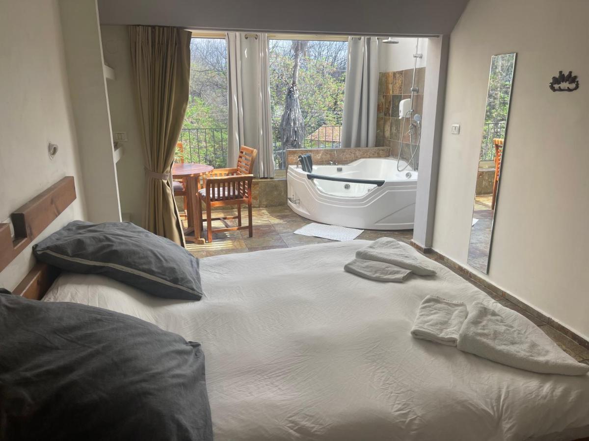 Gross Nofesh And Spa Guesthouse Bet Hillel Buitenkant foto